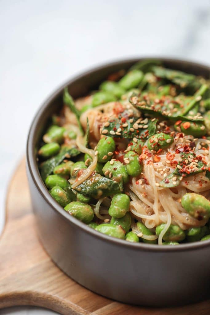 edamame-spinach-soba-noodle-salad