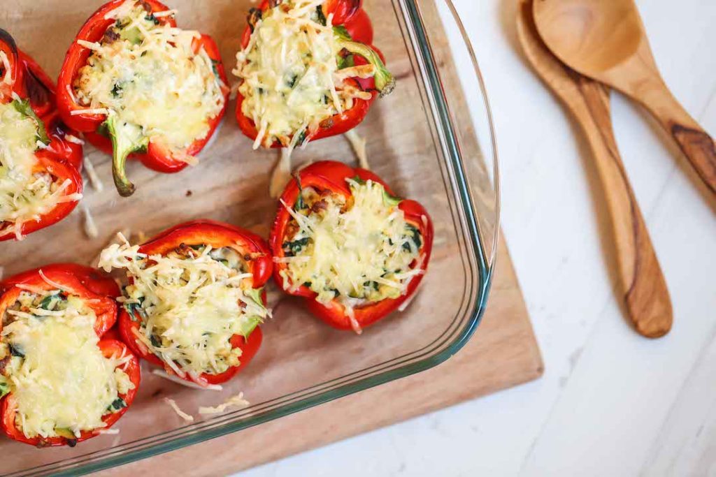 egg-chicken-stuffed-capsicum