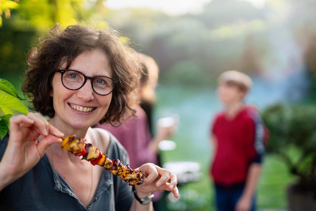 Woman-with-BBQ-food